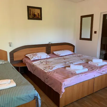 بيت ضيافة Casa Palaghia