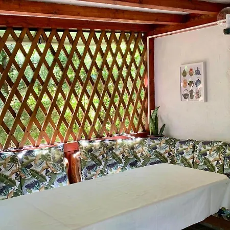 Casa Palaghia 2*