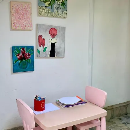 Casa Palaghia ゲストハウス ドウア・マ
